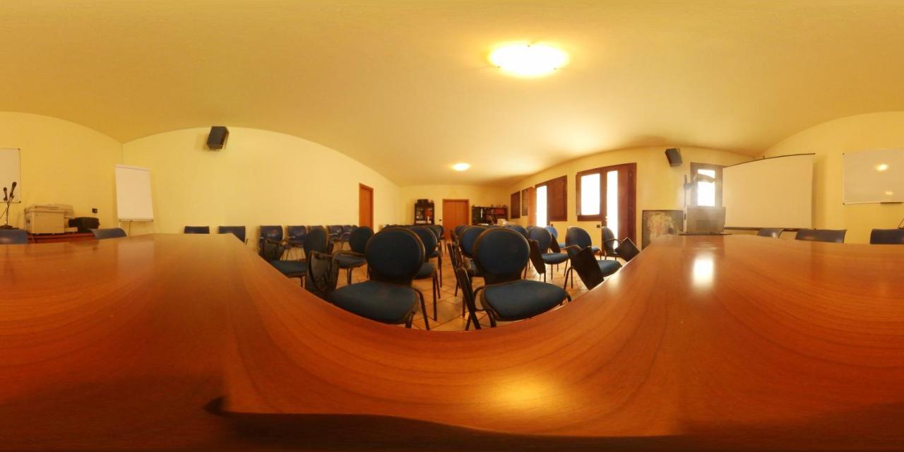Hotel Lory Ficarolo Kültér fotó